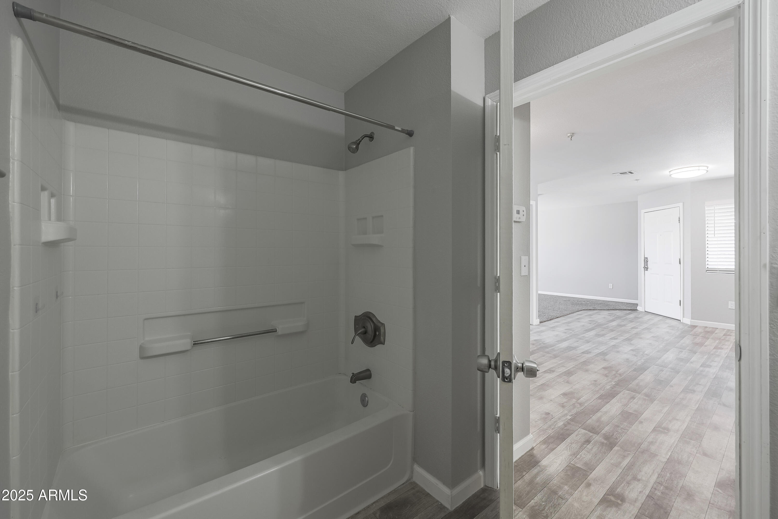 16033 North 25th Street, Unit 214 Phoenix, AZ 85032 - Photo 17 of 20 4I4A2306