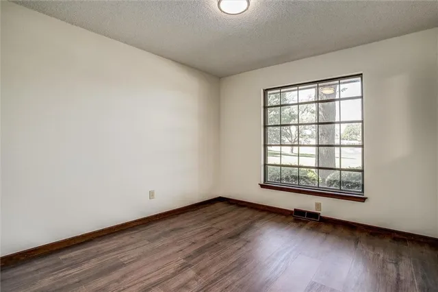 $300,000 | 308 Southwest Woods Chapel Road, Blue Springs, MO 64015