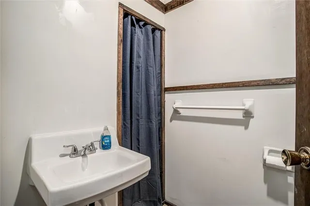 $300,000 | 308 Southwest Woods Chapel Road, Blue Springs, MO 64015