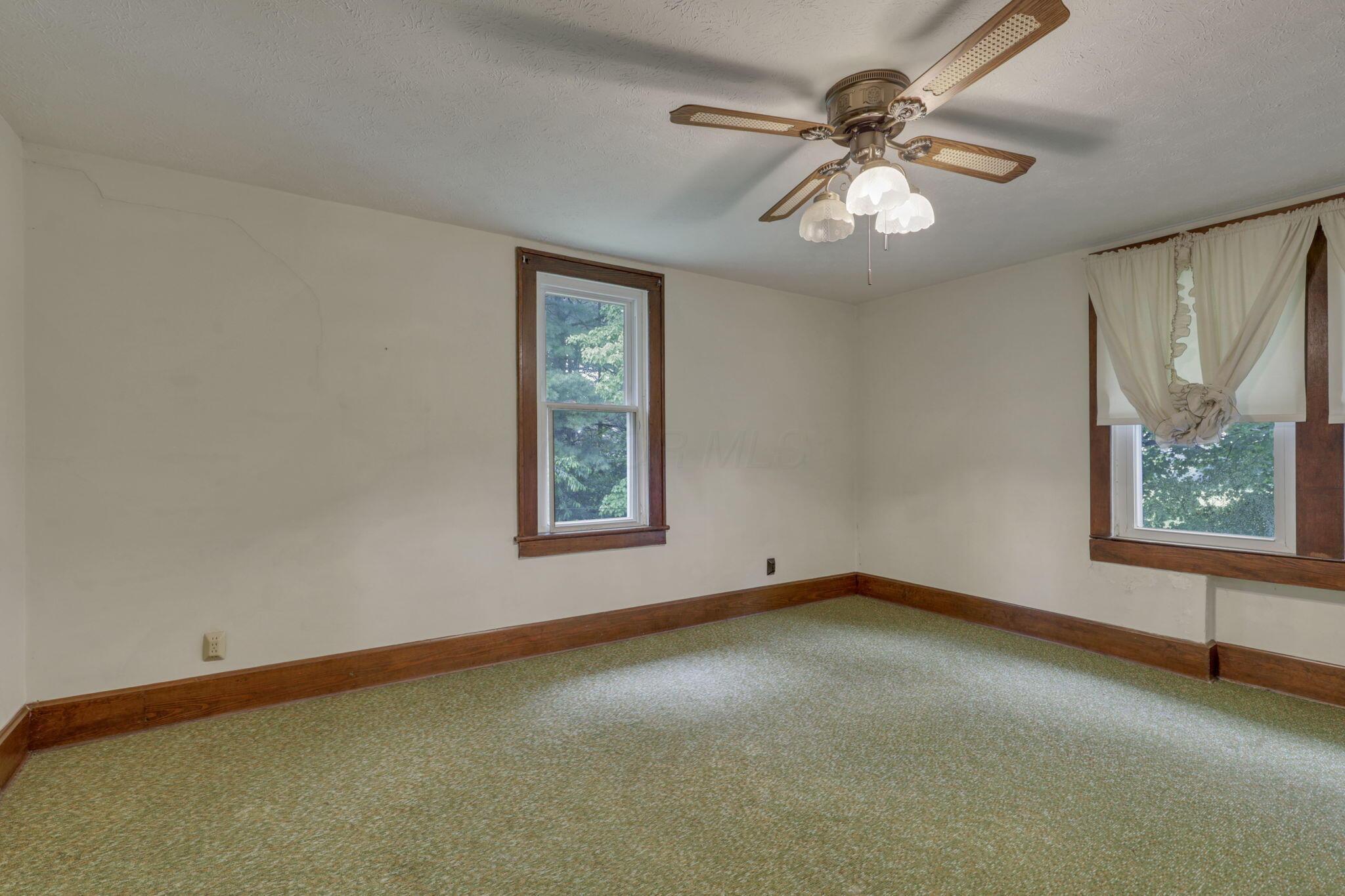 6135 Westfall Road Southwest Lancaster, OH 43130 - Photo 35 of 45 1000003729