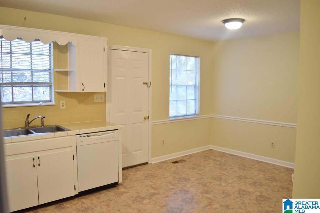 5912 Old Springville Road Northeast Pinson, AL 35126 - Photo 6 of 17