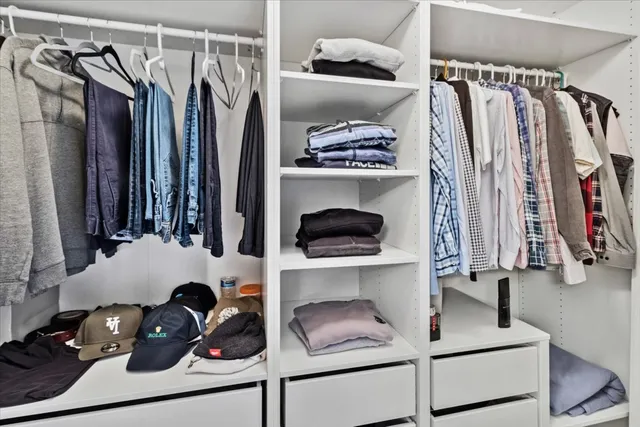 $475,000 | 2609 North Greenwood Avenue, Arlington Heights, IL 60004