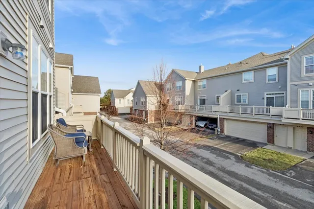 $475,000 | 2609 North Greenwood Avenue, Arlington Heights, IL 60004