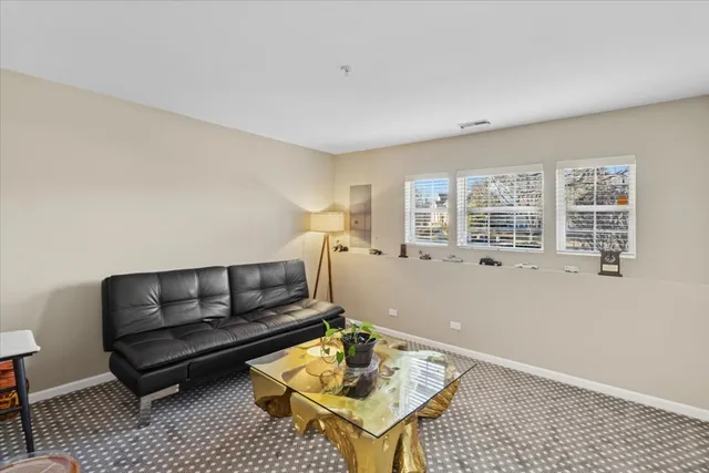 $475,000 | 2609 North Greenwood Avenue, Arlington Heights, IL 60004