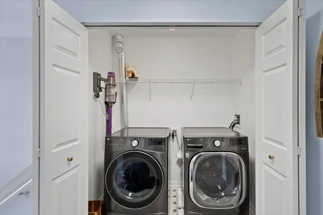 $475,000 | 2609 North Greenwood Avenue, Arlington Heights, IL 60004