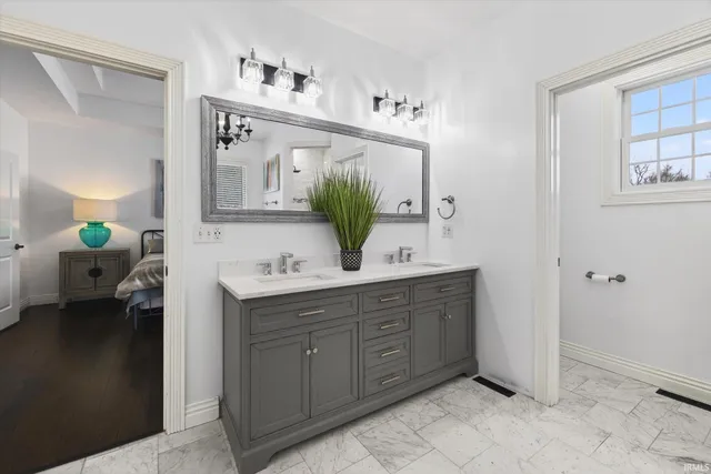 $599,900 | 1297 Sugarland Road, Washington, IN 47501