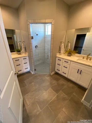 $419,900 | 120 South Calvin Barrett, Blanco, TX 78606