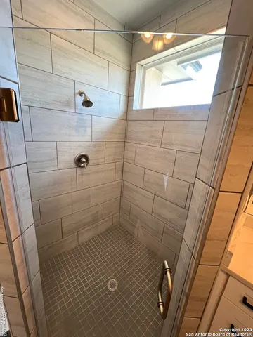 $419,900 | 120 South Calvin Barrett, Blanco, TX 78606