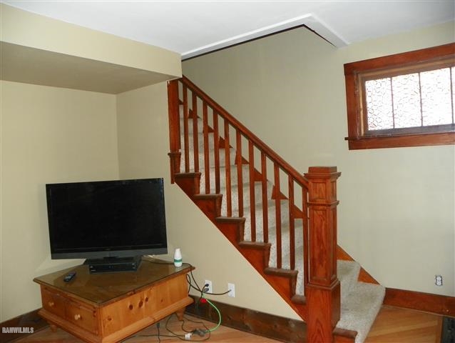 627 Ridge Street Galena, IL 61036 - Photo 6 of 12 Gallery Image 6