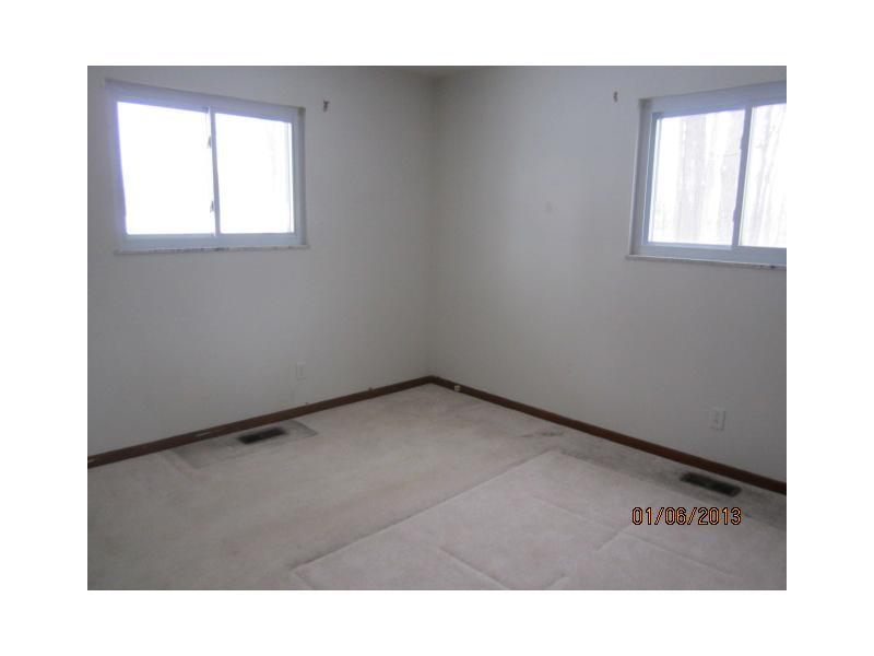 5183 Gibbs Road Plainfield, IN 46168 - Photo 9 of 11 Gallery Image 9
