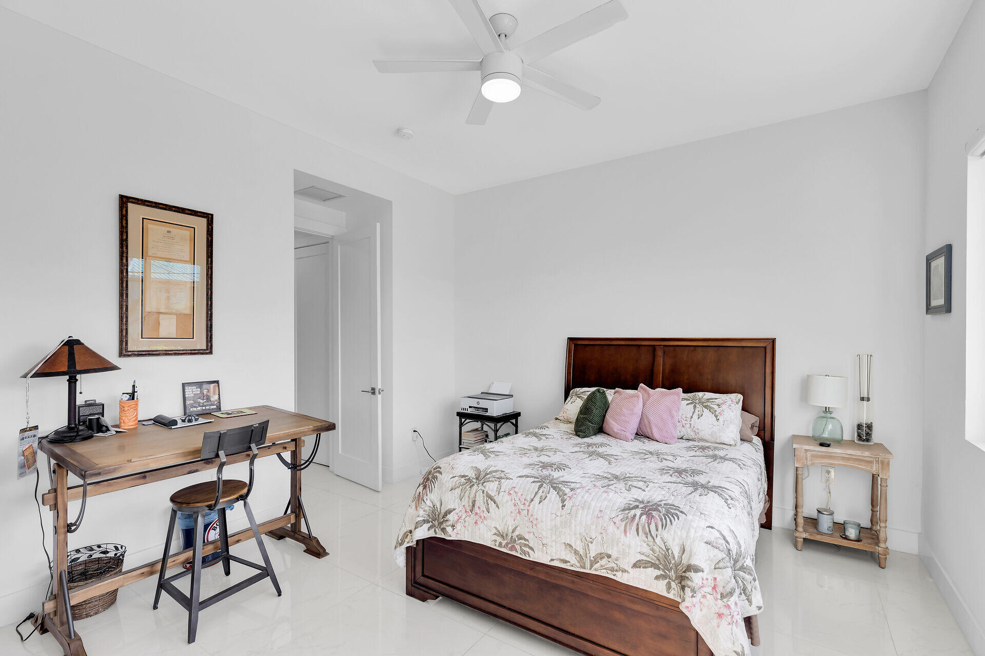 255 West Seaview Circle Duck Key, FL 33050 - Photo 15 of 51 Guest Bedroom 2