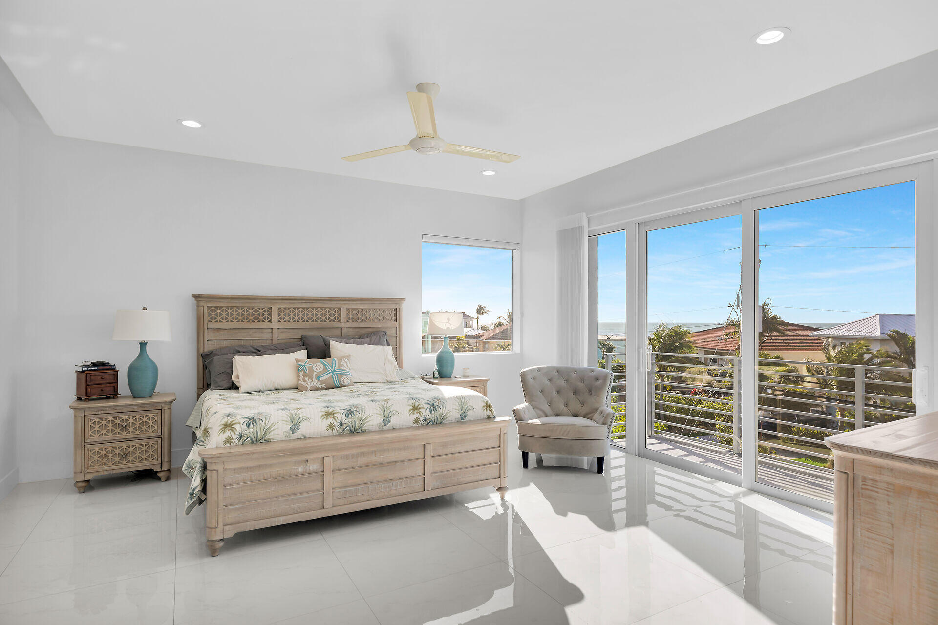 255 West Seaview Circle Duck Key, FL 33050 - Photo 29 of 51 Primary Bedroom