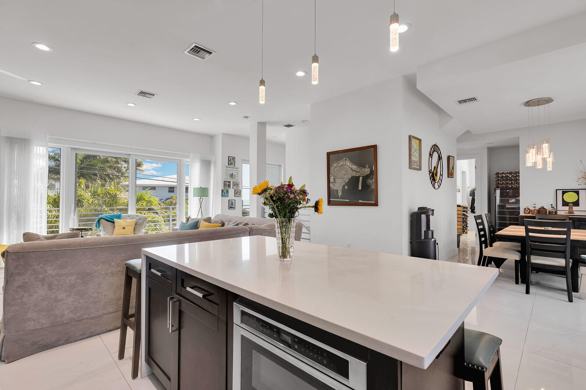 255 West Seaview Circle Duck Key, FL 33050 - Photo 7 of 51 Kitchen