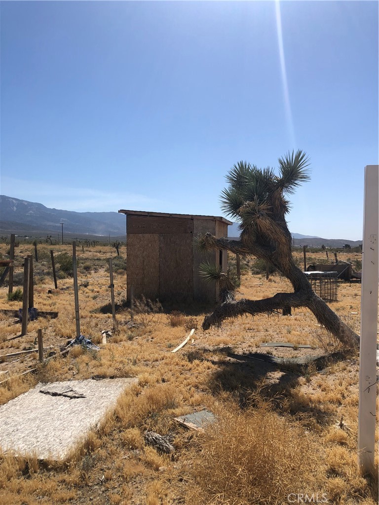 36939 Joy Road Lucerne Valley, CA 92356 - Photo 16 of 30 a street view with ocean view