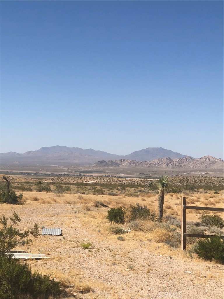 36939 Joy Road Lucerne Valley, CA 92356 - Photo 17 of 30 a view of lake with mountain