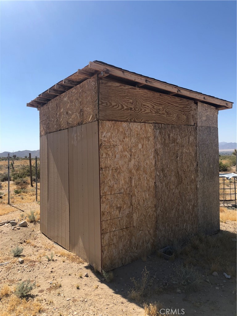 36939 Joy Road Lucerne Valley, CA 92356 - Photo 20 of 30 a view of a wooden door