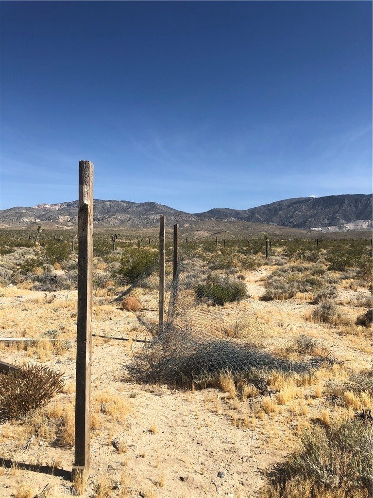 36939 Joy Road Lucerne Valley, CA 92356 - Photo 22 of 30 a view of a ocean view
