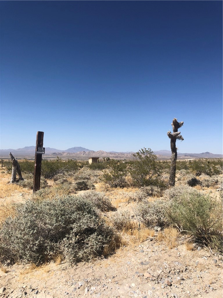 36939 Joy Road Lucerne Valley, CA 92356 - Photo 4 of 30 a view of a ocean view
