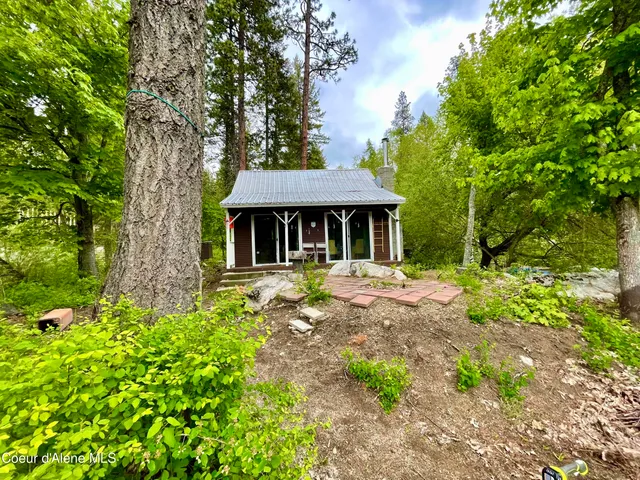 $615,000 | 30 Poirier & 20 Fertile Valley Drive, Newport, WA 99156