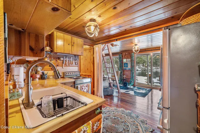 $615,000 | 30 Poirier & 20 Fertile Valley Drive, Newport, WA 99156