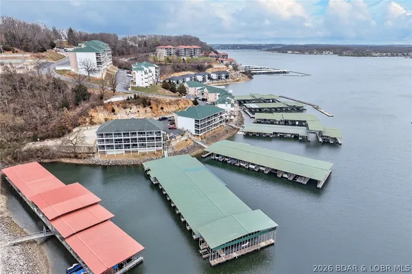 $315,000 | 278 Emerald Bay Drive, Unit 3B, Lake Ozark, MO 65049