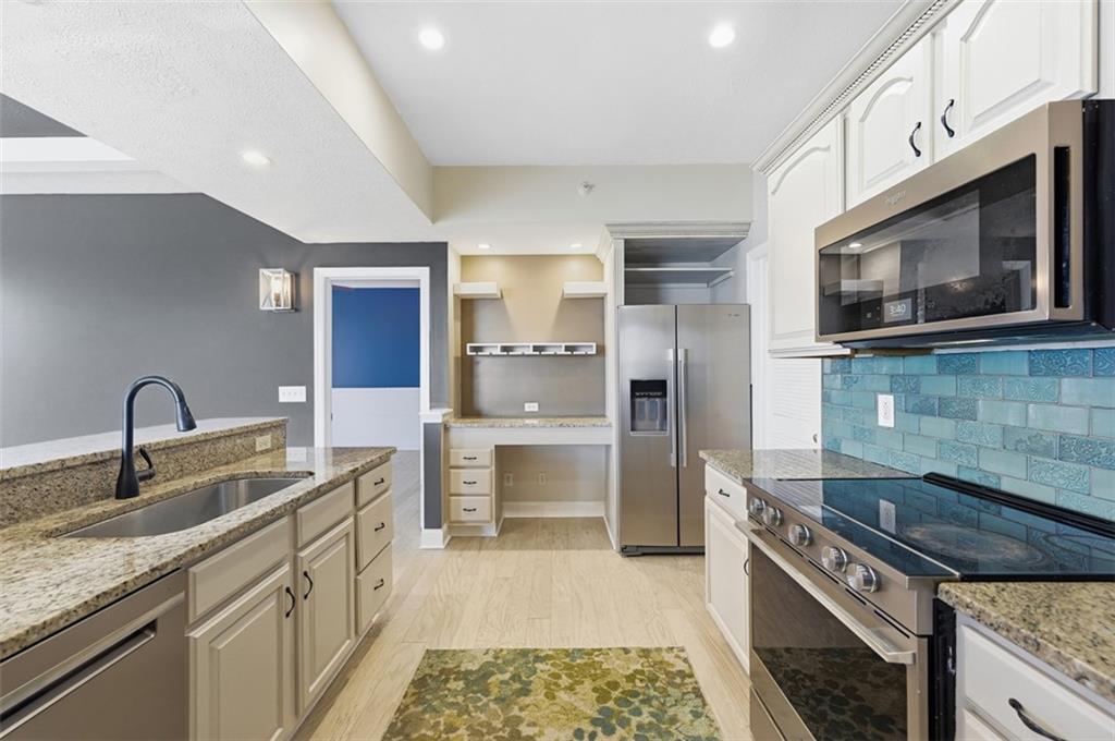 229 Adams Pointe Boulevard, Unit 2 Mars, PA 16046 - Photo 17 of 50