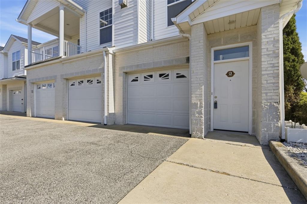 229 Adams Pointe Boulevard, Unit 2 Mars, PA 16046 - Photo 6 of 50