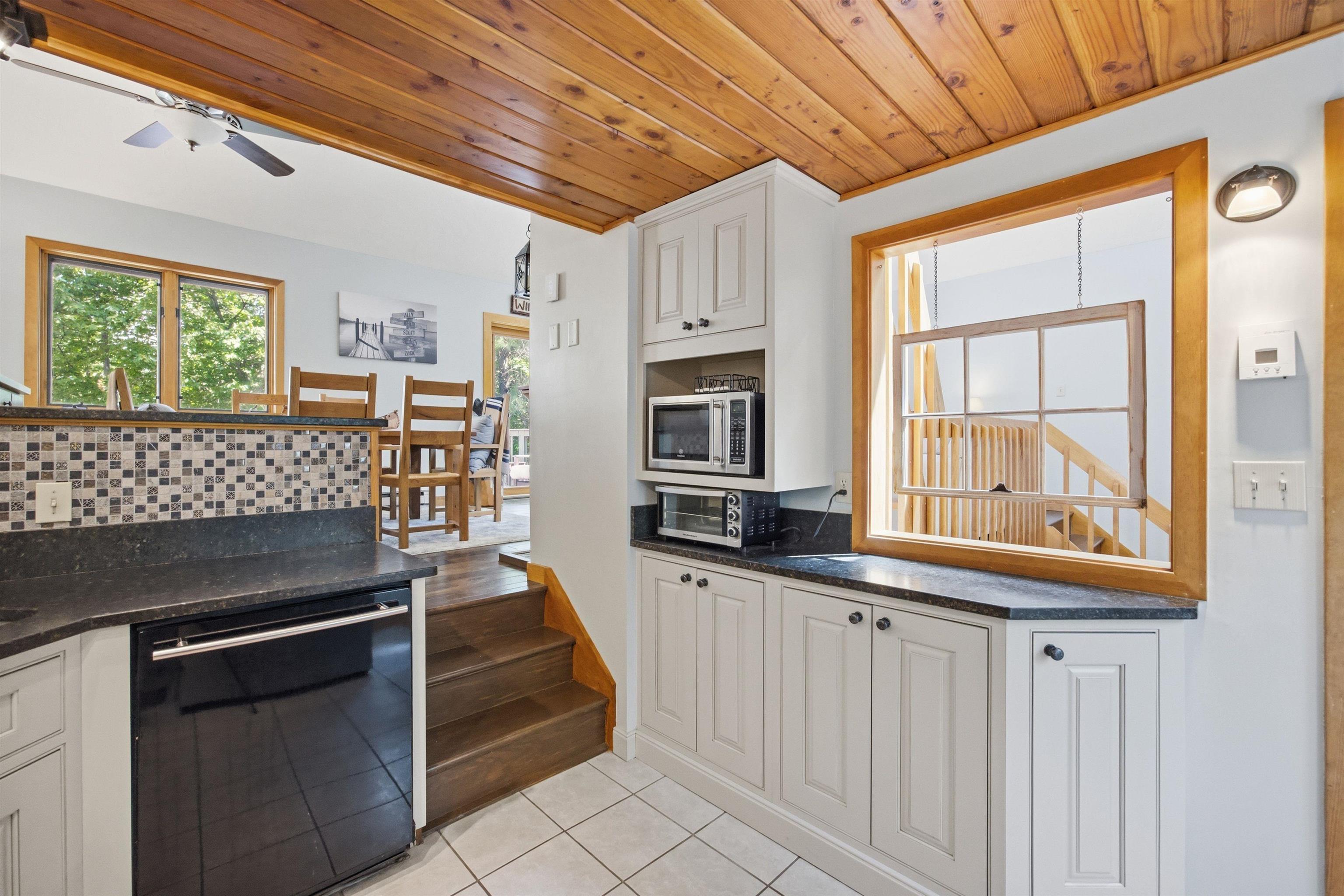 2696 Lake Shore Road, Unit 91 Gilford, NH 03249 - Photo 10 of 47