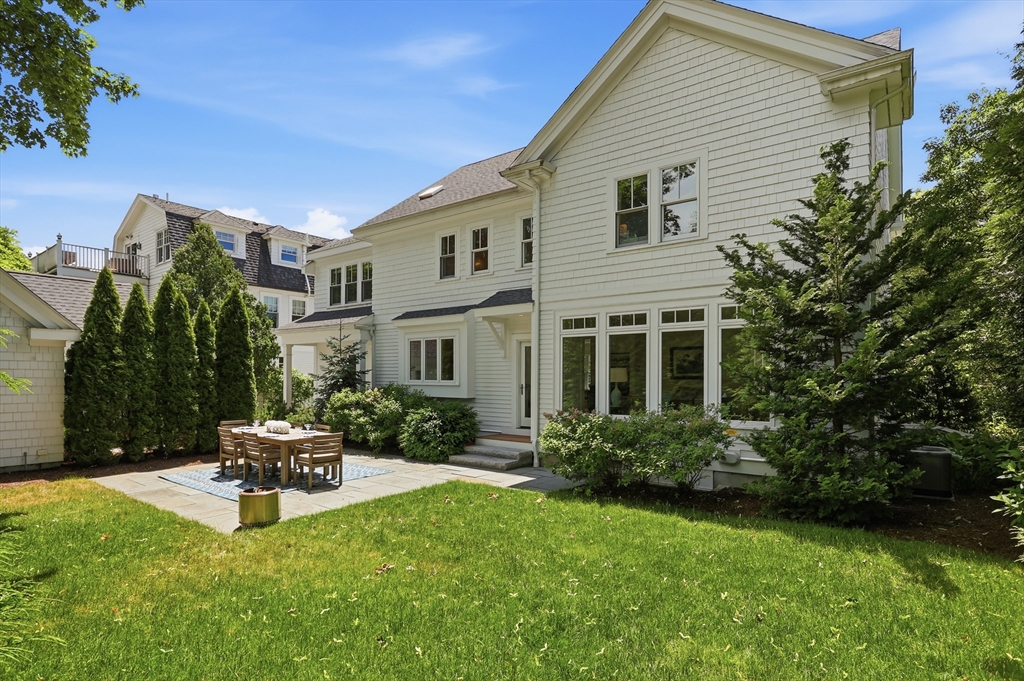 25 Stow Street Concord, MA 01742 - Photo 34 of 36