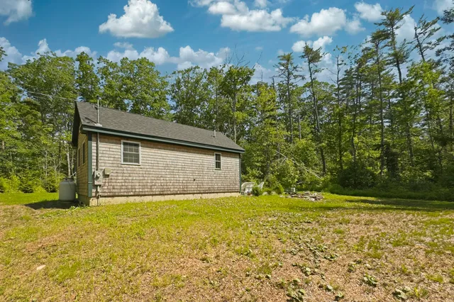 $360,000 | 41 Boulder Cove Way, Bremen, ME 04551