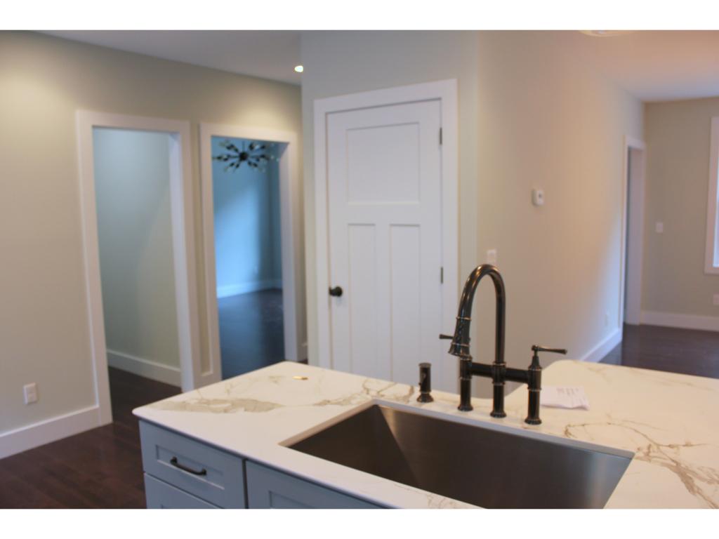50 Kingston Road Exeter, NH 03833 - Photo 22 of 36