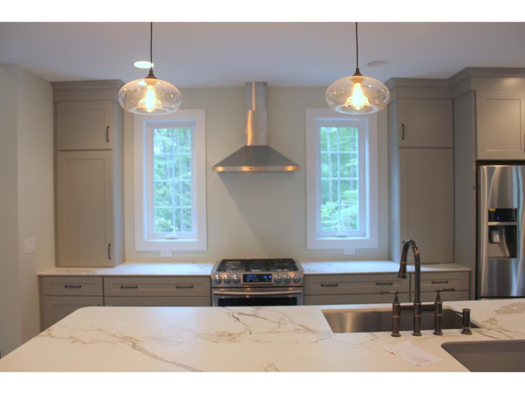 50 Kingston Road Exeter, NH 03833 - Photo 23 of 36