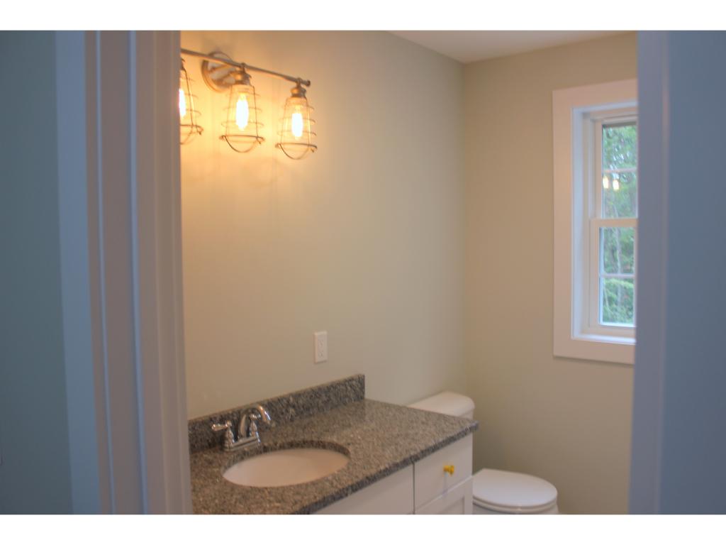 50 Kingston Road Exeter, NH 03833 - Photo 25 of 36