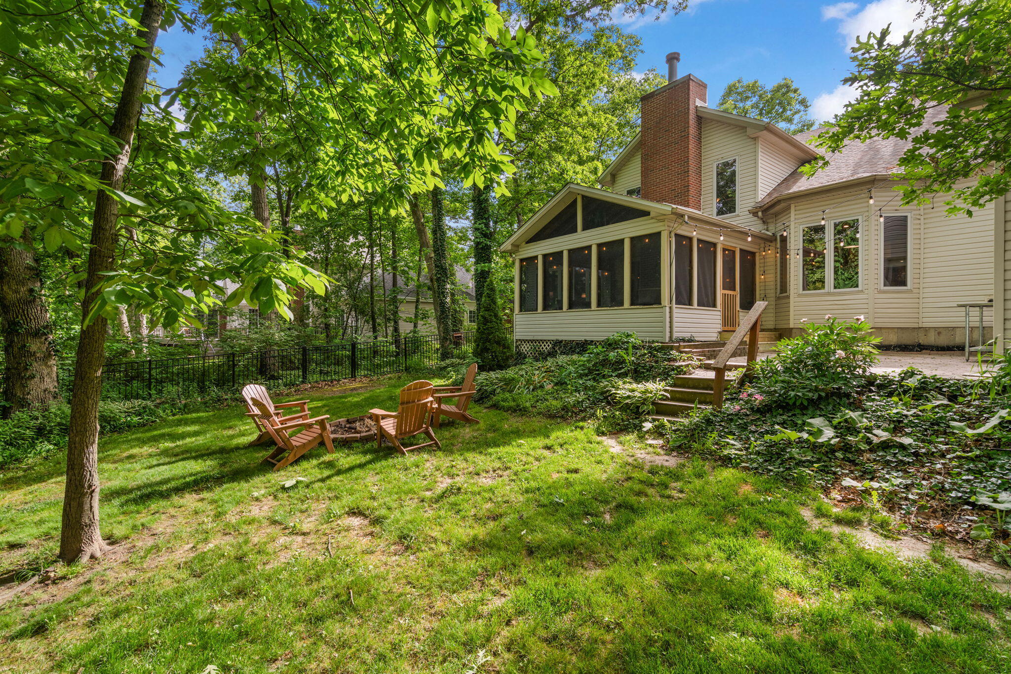 12227 South Williams Court Crown Point, IN 46307 - Photo 51 of 68 2048x1365