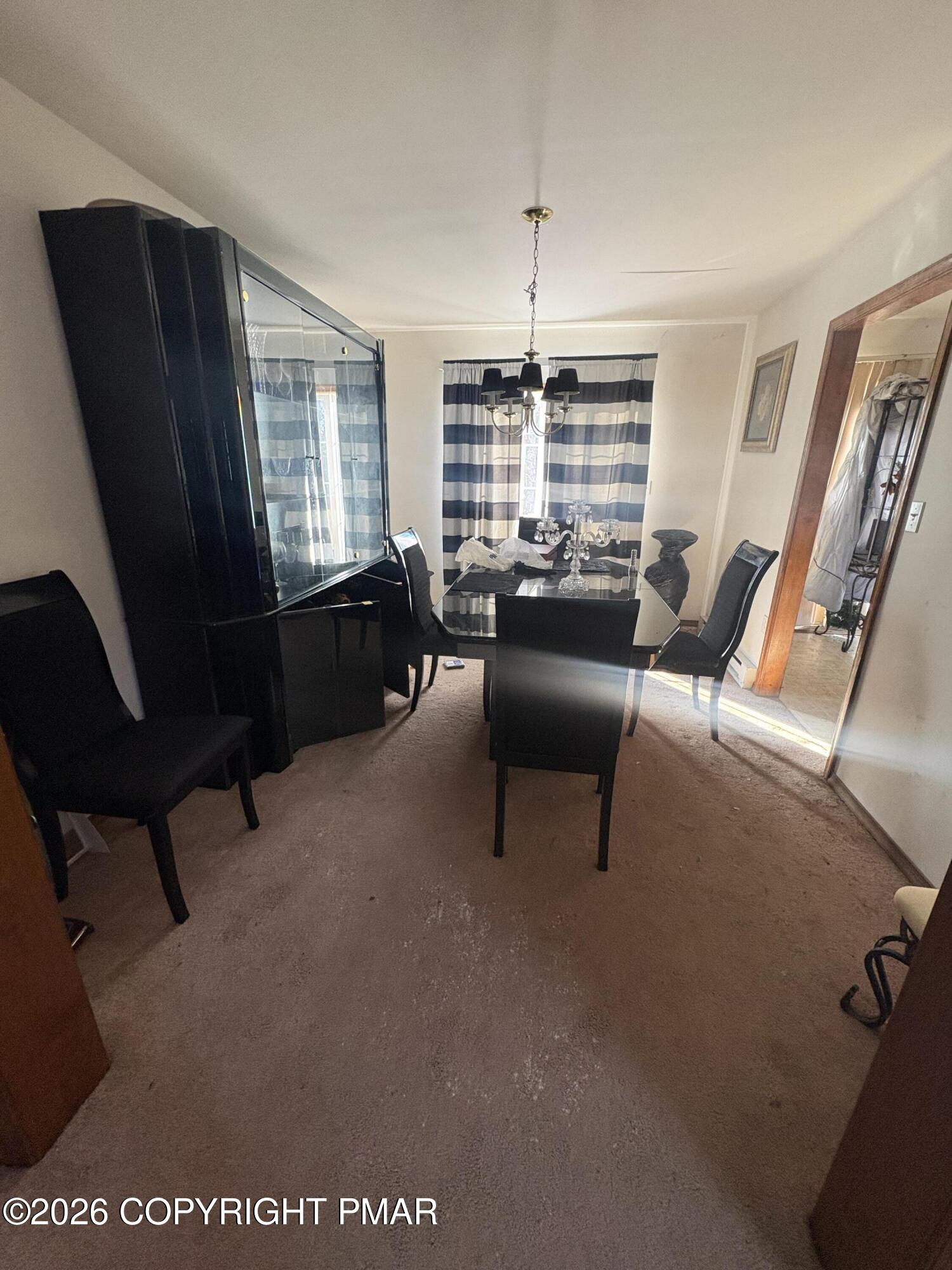 142 Chatham Hill Road Stroudsburg, PA 18360 - Photo 8 of 12 IMG_7787