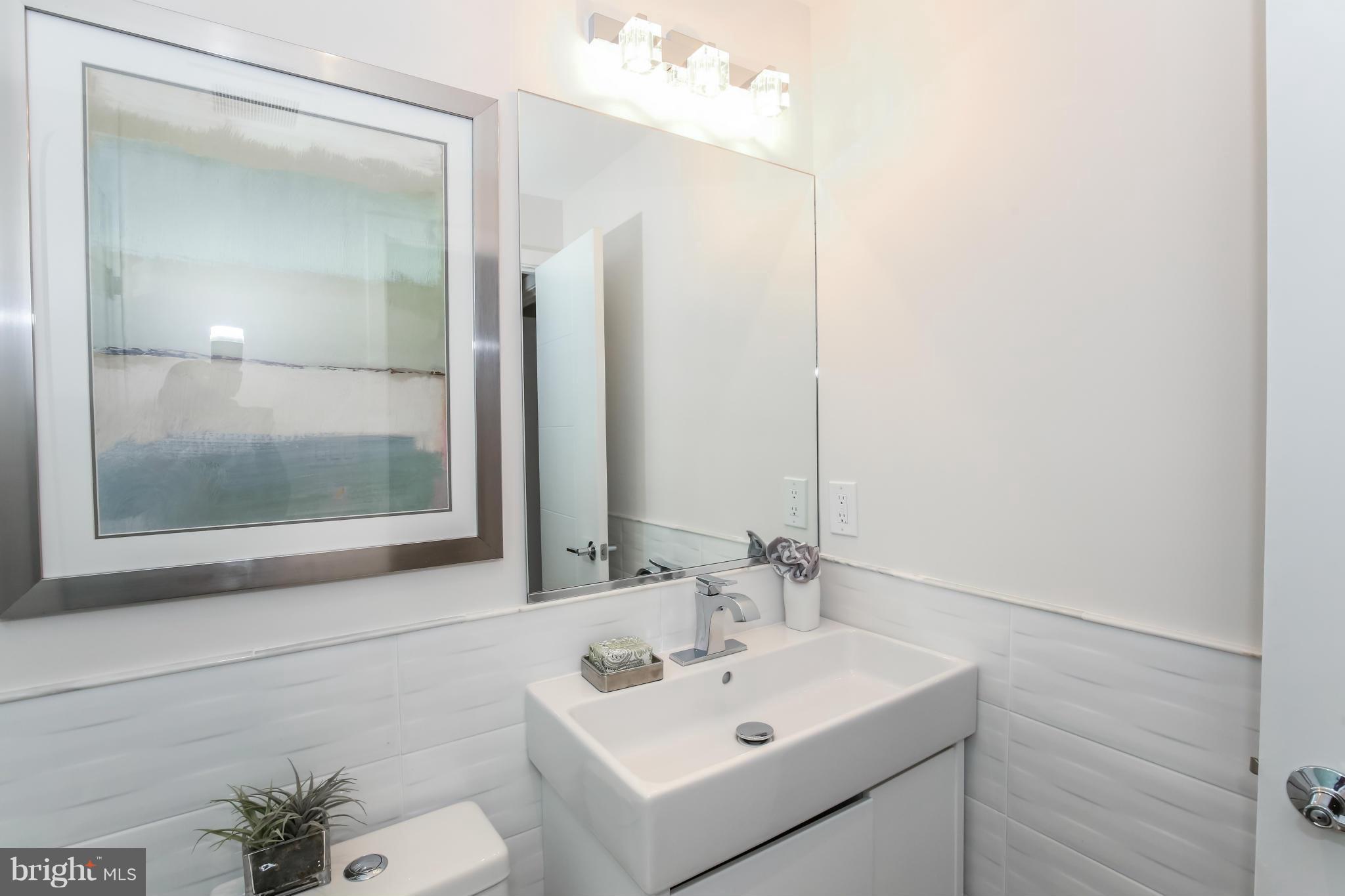 756 Park Road Northwest, Unit 1 Washington, DC 20010 - Photo 20 of 27 Bath 2