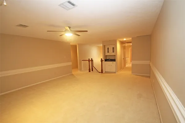$3,575 | 17703 Forest Park Lane, Spring, TX 77379