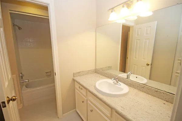 $3,575 | 17703 Forest Park Lane, Spring, TX 77379