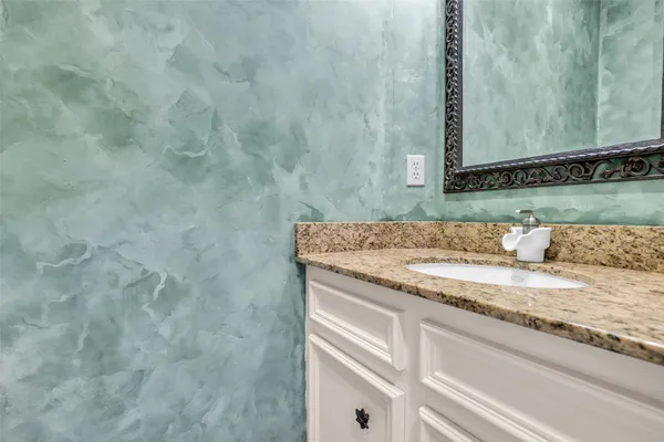 $3,575 | 17703 Forest Park Lane, Spring, TX 77379