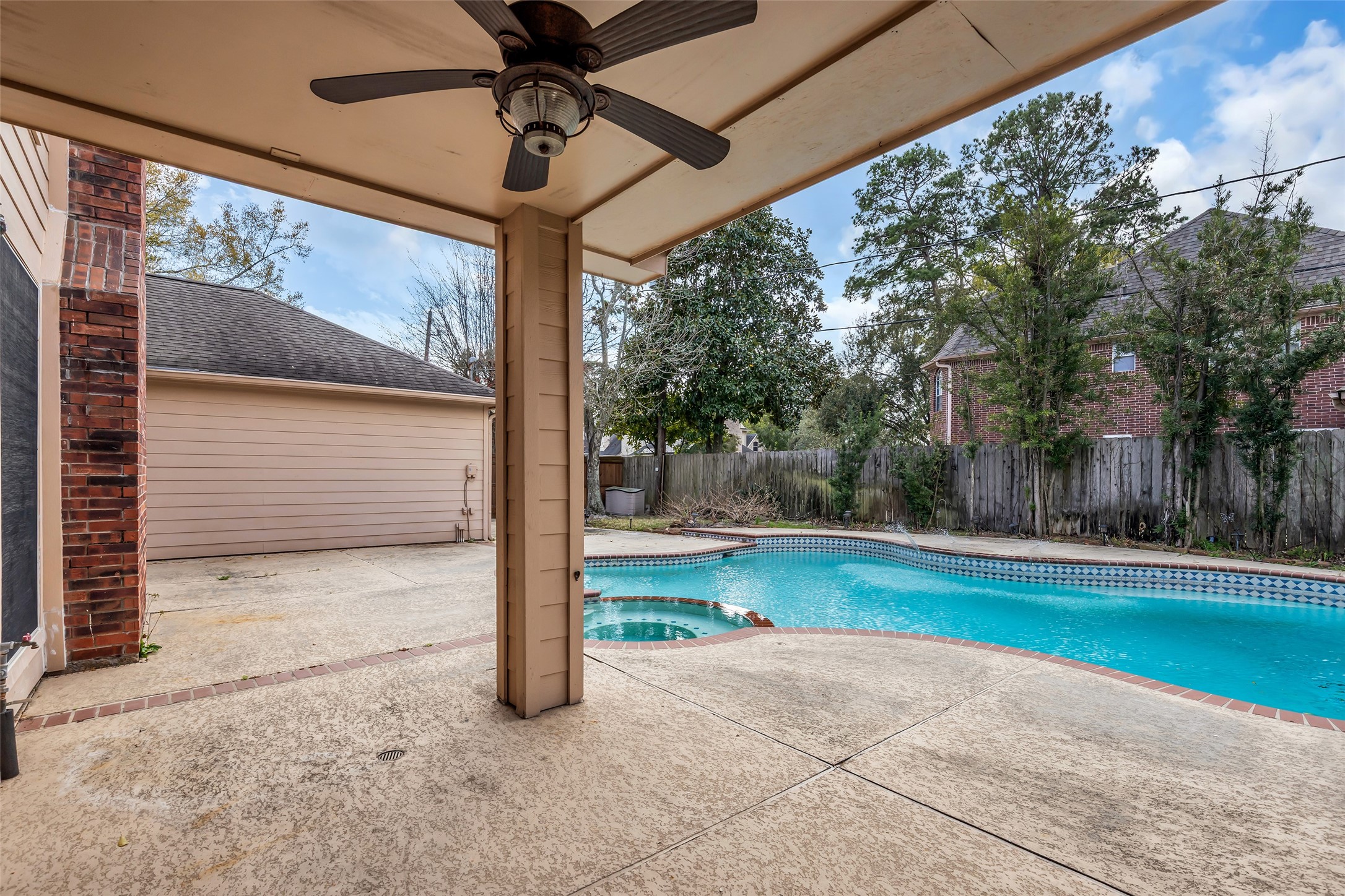 17703 Forest Park Lane Spring, TX 77379 - Photo 40 of 40 a front view of a house with a yard