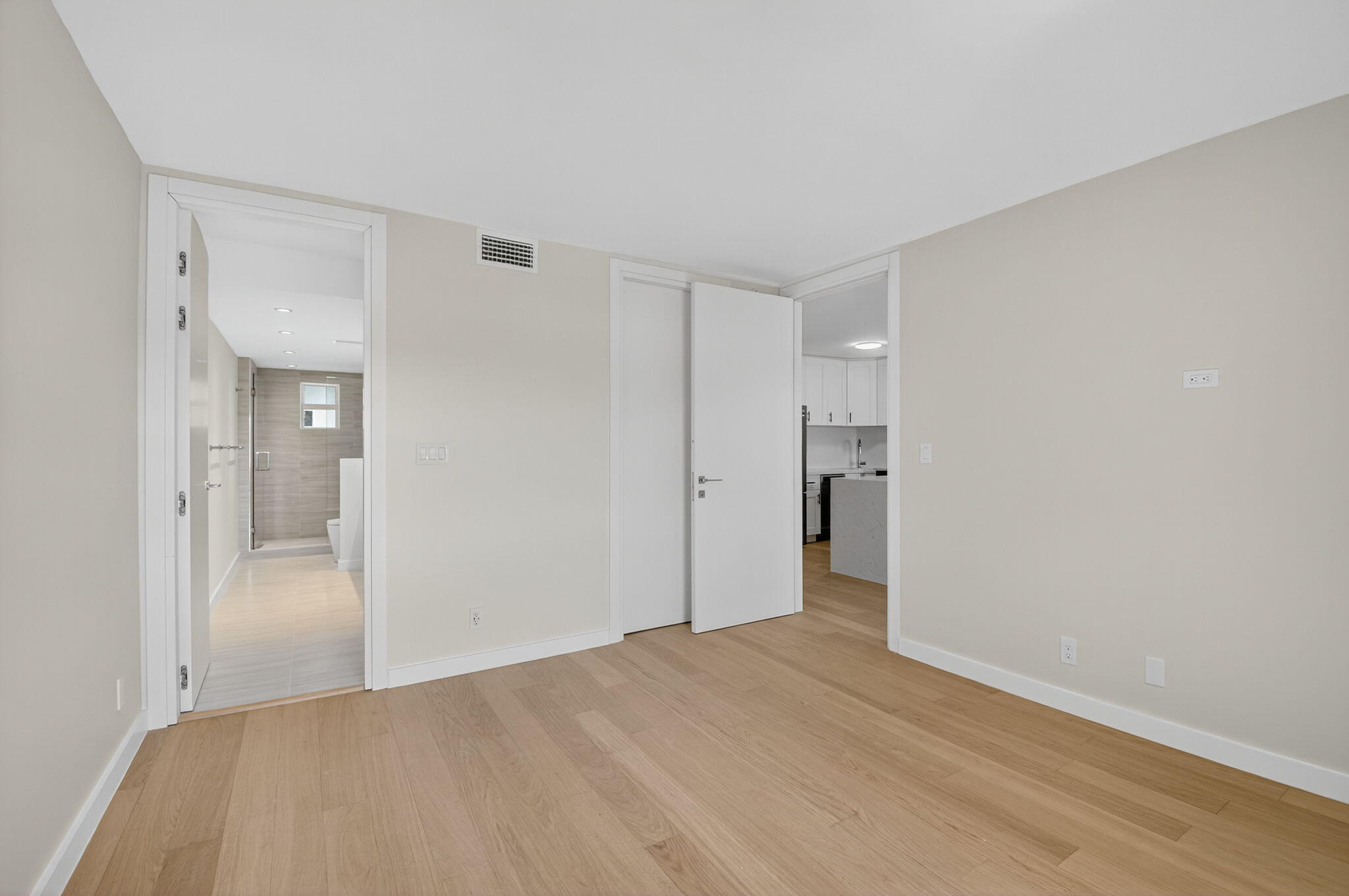2871 North Ocean Boulevard, Unit V543 Boca Raton, FL 33431 - Photo 26 of 62 a view of empty room with wooden floor