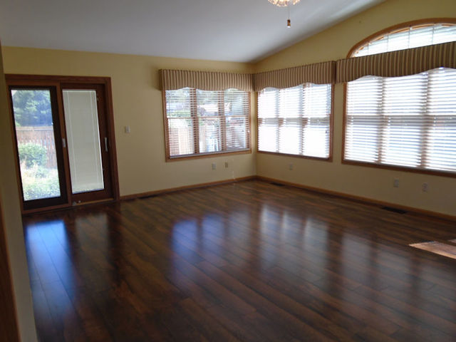 1350 Sunset Terrace Rochelle, IL 61068 - Photo 6 of 20
