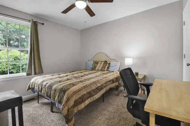 $1,250 | 222 Mark Spitz Drive, Clarksville, TN 37042