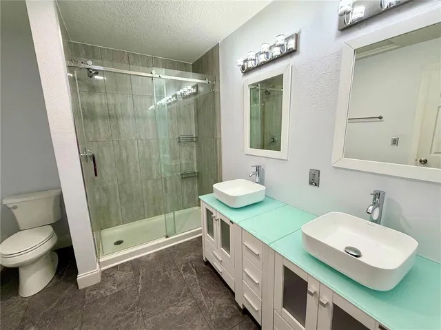 $3,350 | 2540 Dartmouth Avenue North, St. Petersburg, FL 33713