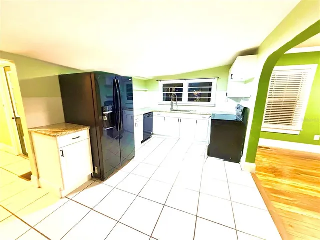 $3,350 | 2540 Dartmouth Avenue North, St. Petersburg, FL 33713