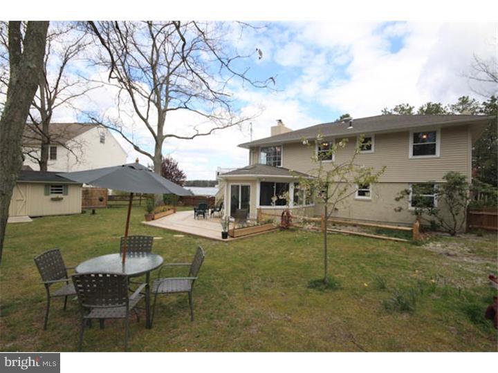 118 Hickory Road Evesham, NJ 08053 - Photo 2 of 17 Exterior Back