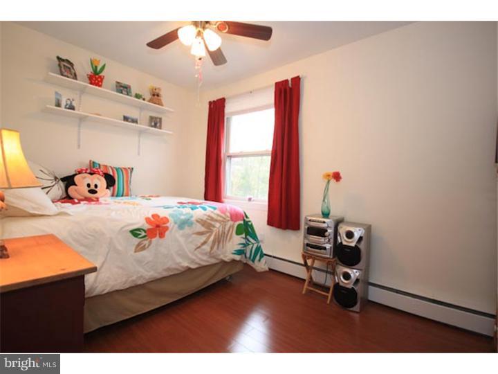 118 Hickory Road Evesham, NJ 08053 - Photo 11 of 17 Bedroom 3