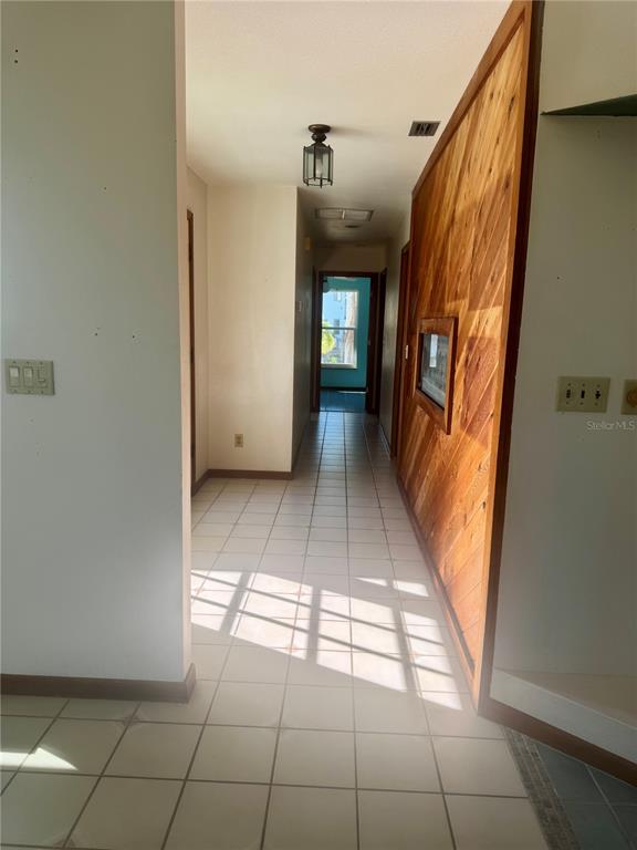 134 Hammock Road Anna Maria, FL 34216 - Photo 5 of 17 Gallery Image 5