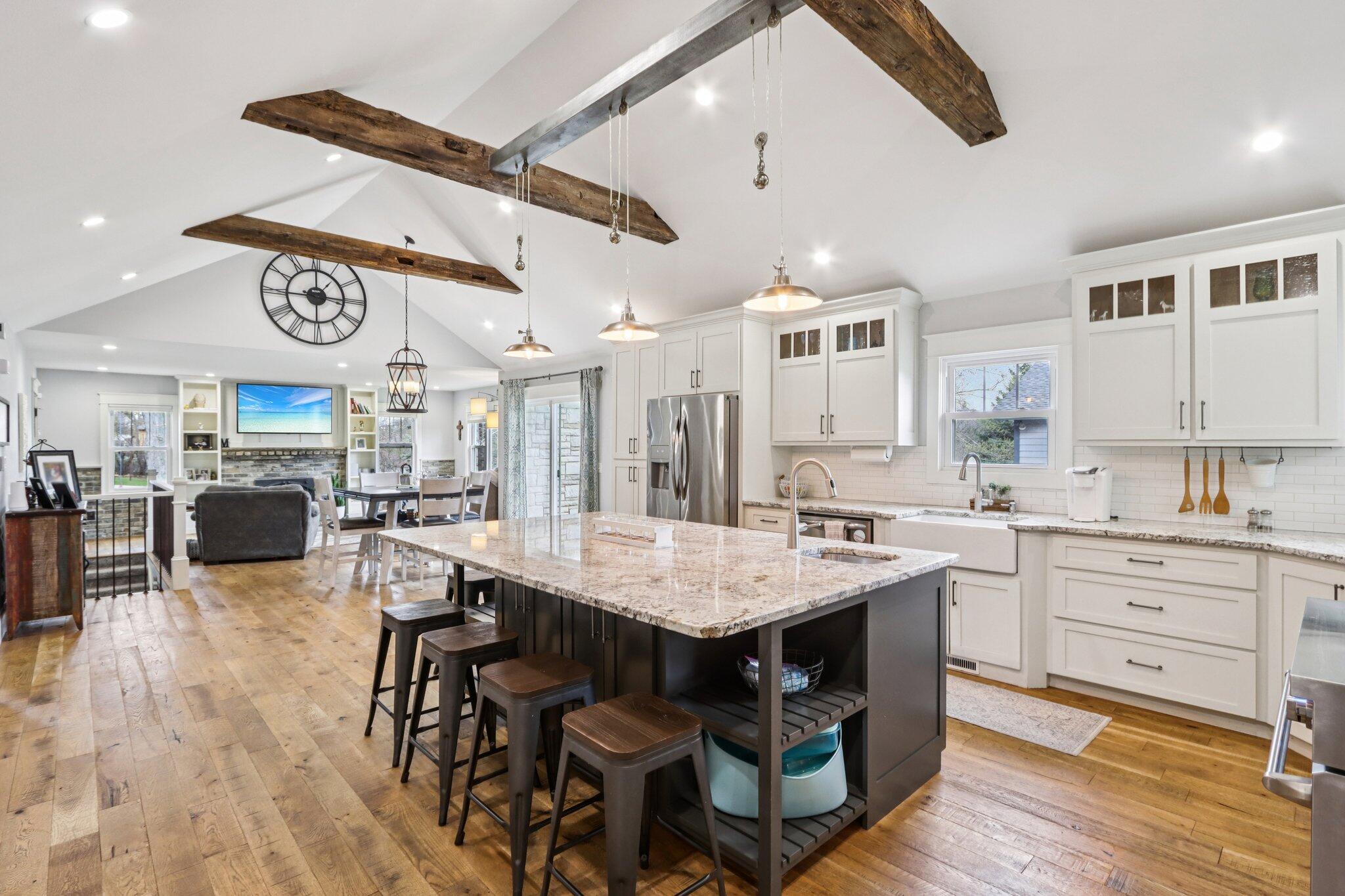 4780 Meadow View East Brookfield, WI 53005 - Photo 12 of 74 20-web-or-mls-Meadow View E-S1704-020