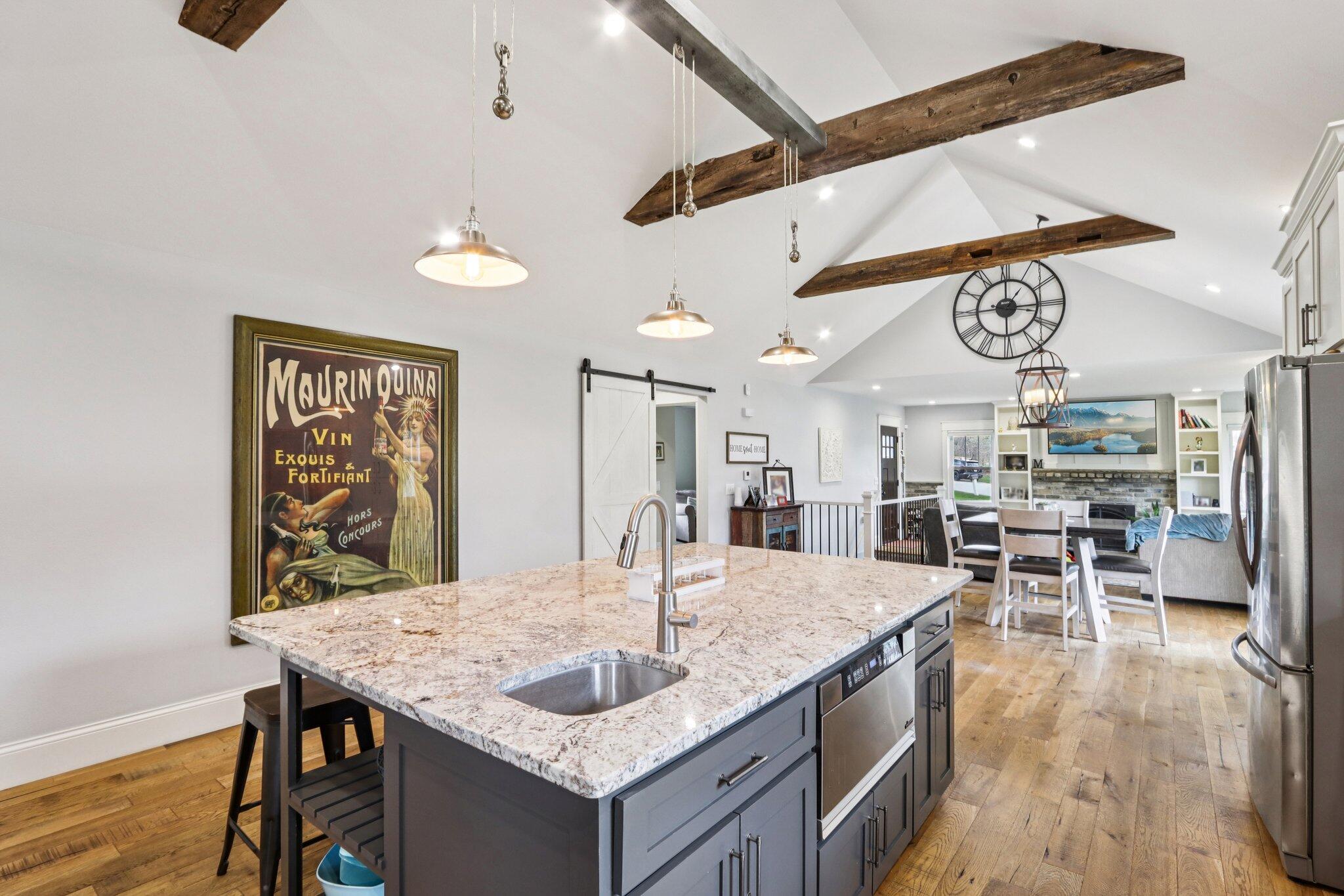 4780 Meadow View East Brookfield, WI 53005 - Photo 13 of 74 21-web-or-mls-Meadow View E-S1704-021